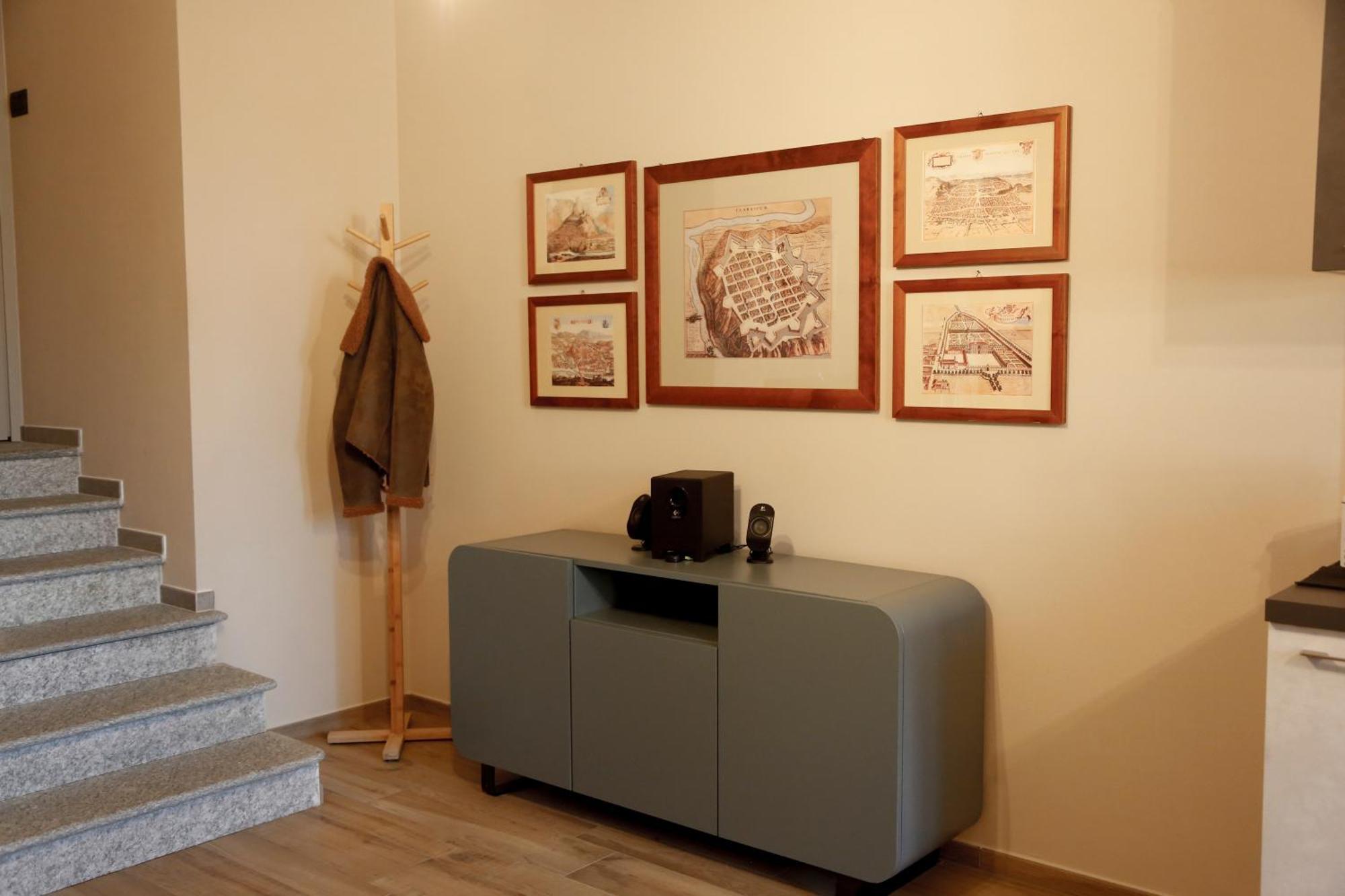 Via Roma Guest House Cherasco Exteriér fotografie